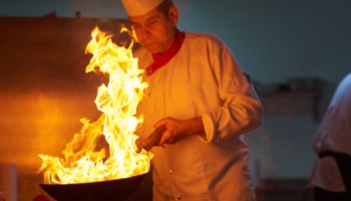 How to Use Fire Blankets Effectively